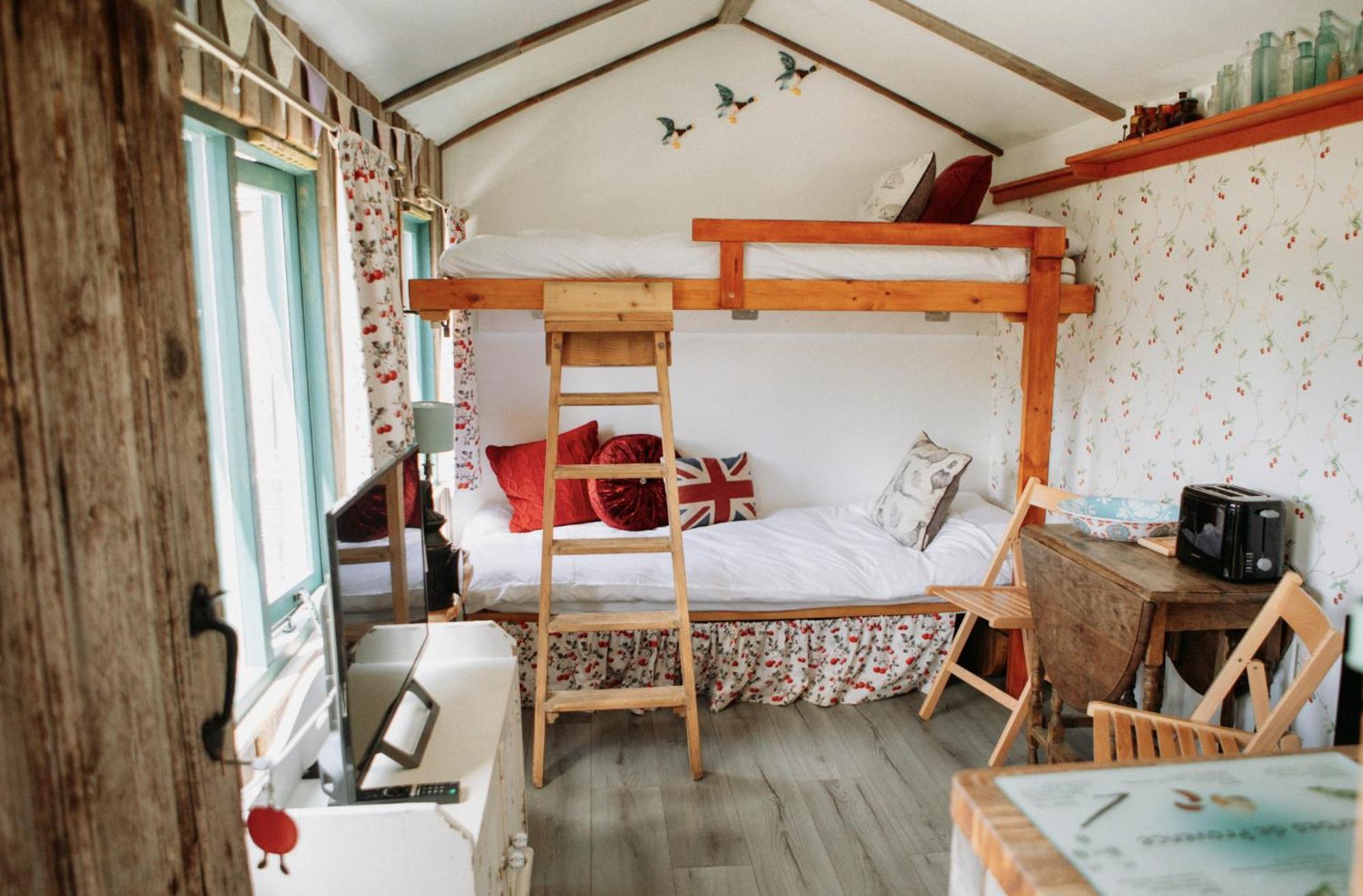 Truly Kentish Holiday Lets Teynham 部屋 写真